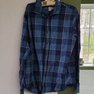 Old Navy Blue Plaid Casual Button Down Shirt